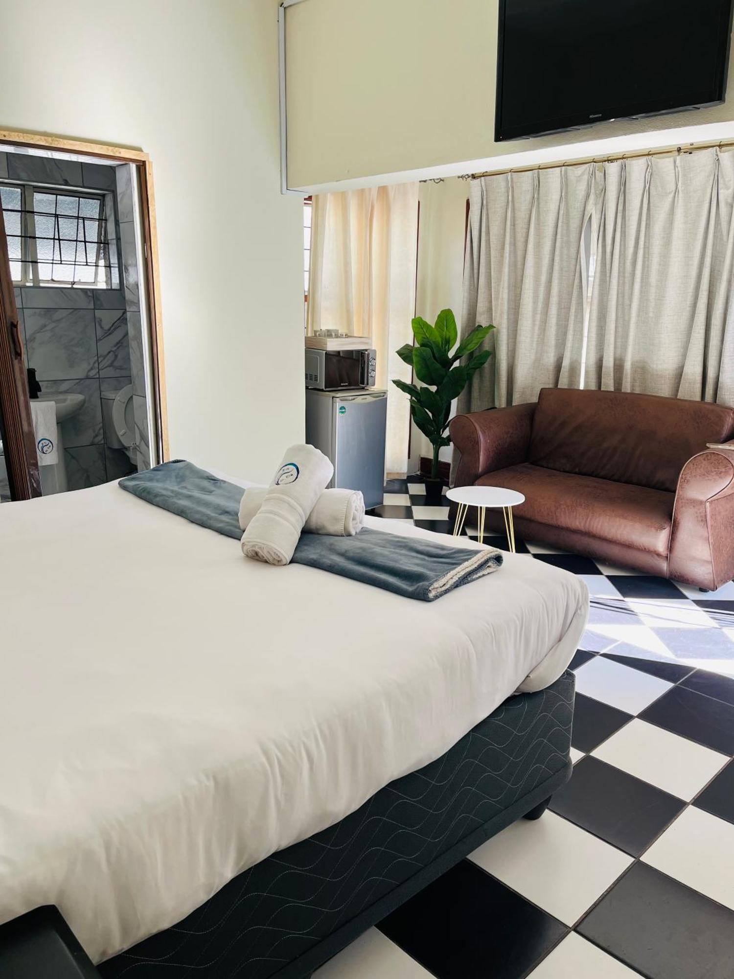 St Eve Lodge & Spa Bloemfontein Exteriör bild